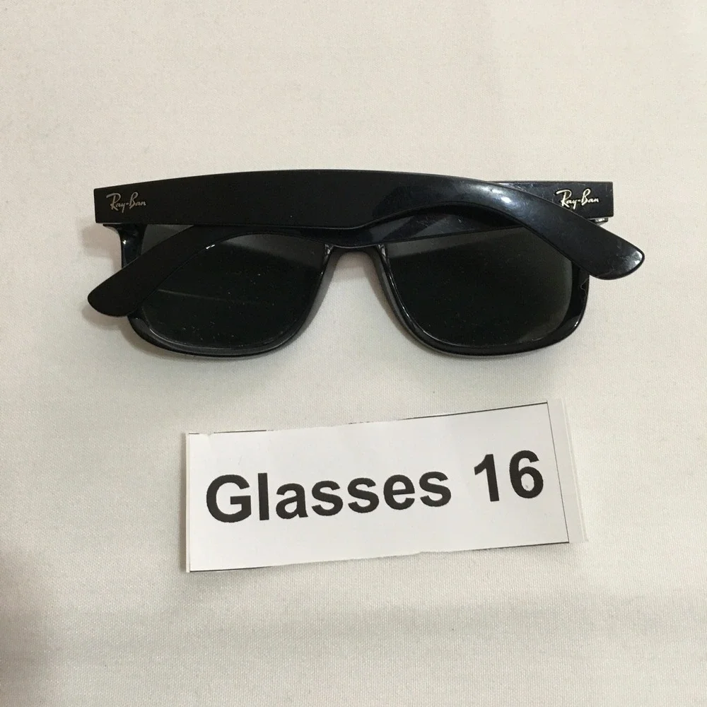 Ray-Ban Justin Sunglasses Unisex Medium Black Square Frame